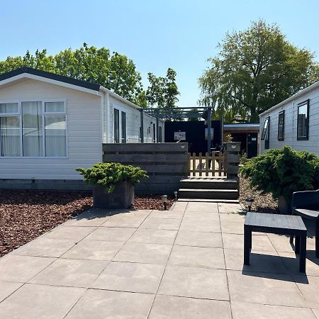 Chalet 3A Op Recreatiepark De Wielen Sint Maarten Exterior foto